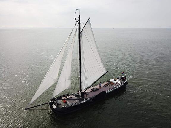 JONGE JAN: A HISTORICAL JEWEL IN EQUIPMENT STOCK OD DE ROMEIN